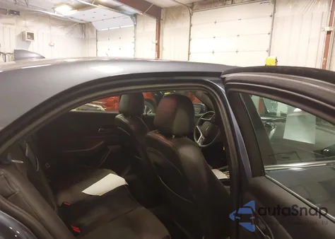 2013 Chevrolet Malibu 1Lt из США, поврежденный, VIN 1G11C5SA2DF147740